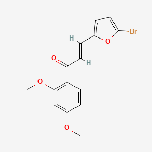 molecular formula C15H13BrO4 B2784621 (E)-3-(5-bromofuran-2-yl)-1-(2,4-dimethoxyphenyl)prop-2-en-1-one CAS No. 683267-36-9