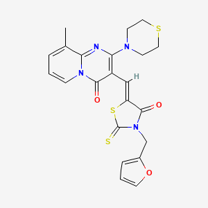 molecular formula C22H20N4O3S3 B2785166 (Z)-3-(furan-2-ylmethyl)-5-((9-methyl-4-oxo-2-thiomorpholino-4H-pyrido[1,2-a]pyrimidin-3-yl)methylene)-2-thioxothiazolidin-4-one CAS No. 488801-82-7
