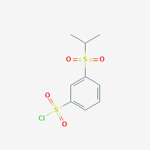 molecular formula C9H11ClO4S2 B2785298 3-(Propane-2-sulfonyl)benzene-1-sulfonyl chloride CAS No. 1018604-38-0