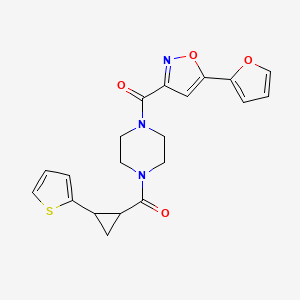 molecular formula C20H19N3O4S B2785485 (5-(Furan-2-yl)isoxazol-3-yl)(4-(2-(thiophen-2-yl)cyclopropanecarbonyl)piperazin-1-yl)methanone CAS No. 1210926-82-1