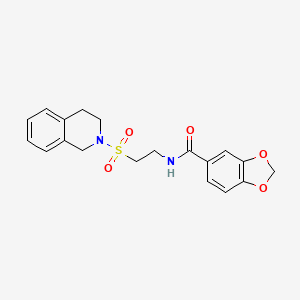 molecular formula C19H20N2O5S B2786104 N-(2-((3,4-dihydroisoquinolin-2(1H)-yl)sulfonyl)ethyl)benzo[d][1,3]dioxole-5-carboxamide CAS No. 899980-34-8