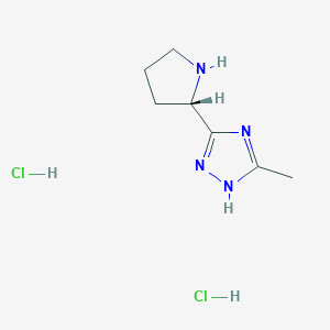 molecular formula C7H14Cl2N4 B2786585 5-methyl-3-[(2S)-pyrrolidin-2-yl]-1H-1,2,4-triazole dihydrochloride CAS No. 2193052-19-4