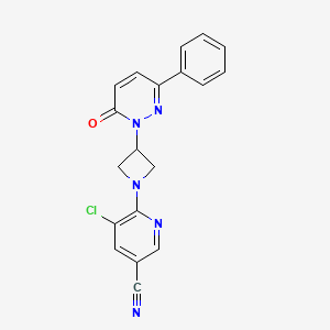 molecular formula C19H14ClN5O B2788667 5-Chloro-6-[3-(6-oxo-3-phenylpyridazin-1-yl)azetidin-1-yl]pyridine-3-carbonitrile CAS No. 2380101-09-5