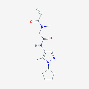 molecular formula C15H22N4O2 B2789020 N-[2-[(1-Cyclopentyl-5-methylpyrazol-4-yl)amino]-2-oxoethyl]-N-methylprop-2-enamide CAS No. 2199323-69-6