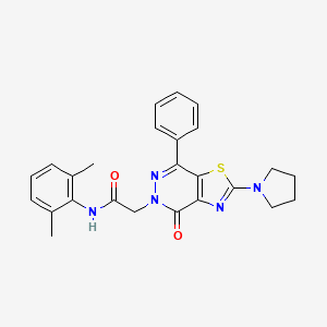 molecular formula C25H25N5O2S B2789093 N-(2,6-dimethylphenyl)-2-(4-oxo-7-phenyl-2-(pyrrolidin-1-yl)thiazolo[4,5-d]pyridazin-5(4H)-yl)acetamide CAS No. 1105232-66-3