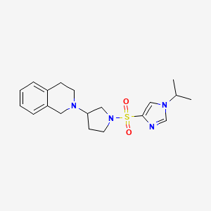 molecular formula C19H26N4O2S B2790349 2-(1-((1-isopropyl-1H-imidazol-4-yl)sulfonyl)pyrrolidin-3-yl)-1,2,3,4-tetrahydroisoquinoline CAS No. 2034291-72-8