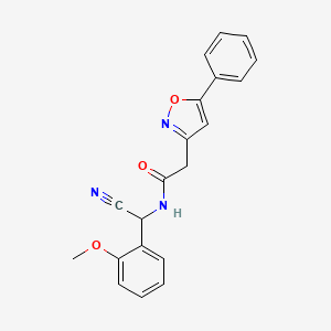 molecular formula C20H17N3O3 B2790630 N-[Cyano-(2-methoxyphenyl)methyl]-2-(5-phenyl-1,2-oxazol-3-yl)acetamide CAS No. 1436150-31-0