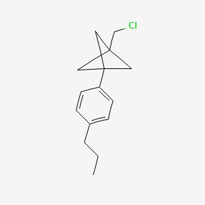 molecular formula C15H19Cl B2791286 1-(Chloromethyl)-3-(4-propylphenyl)bicyclo[1.1.1]pentane CAS No. 2287300-48-3
