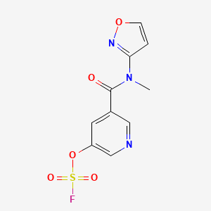 molecular formula C10H8FN3O5S B2791504 3-[(5-Fluorosulfonyloxypyridine-3-carbonyl)-methylamino]-1,2-oxazole CAS No. 2418719-80-7