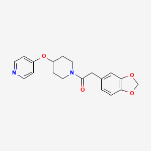 2-(Benzo[d][1,3]dioxol-5-yl)-1-(4-(pyridin-4-yloxy)piperidin-1-yl)ethanone
