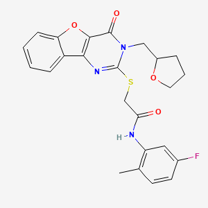 molecular formula C24H22FN3O4S B2792568 N-(5-fluoro-2-methylphenyl)-2-{[4-oxo-3-(tetrahydrofuran-2-ylmethyl)-3,4-dihydro[1]benzofuro[3,2-d]pyrimidin-2-yl]sulfanyl}acetamide CAS No. 899754-91-7