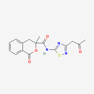 molecular formula C16H15N3O4S B2792632 3-methyl-1-oxo-N-[3-(2-oxopropyl)-1,2,4-thiadiazol-5-yl]-3,4-dihydro-1H-isochromene-3-carboxamide CAS No. 881433-12-1