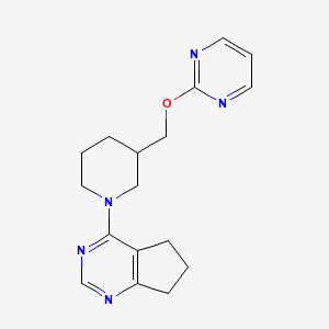 molecular formula C17H21N5O B2792886 4-[3-(Pyrimidin-2-yloxymethyl)piperidin-1-yl]-6,7-dihydro-5H-cyclopenta[d]pyrimidine CAS No. 2380010-55-7