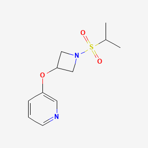 molecular formula C11H16N2O3S B2793053 3-((1-(Isopropylsulfonyl)azetidin-3-yl)oxy)pyridine CAS No. 1904128-35-3