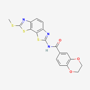 N-[11-(methylsulfanyl)-3,12-dithia-5,10-diazatricyclo[7.3.0.0^{2,6}]dodeca-1(9),2(6),4,7,10-pentaen-4-yl]-2,3-dihydro-1,4-benzodioxine-6-carboxamide