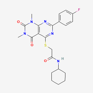 molecular formula C22H24FN5O3S B2793259 N-cyclohexyl-2-((2-(4-fluorophenyl)-6,8-dimethyl-5,7-dioxo-5,6,7,8-tetrahydropyrimido[4,5-d]pyrimidin-4-yl)thio)acetamide CAS No. 852170-56-0