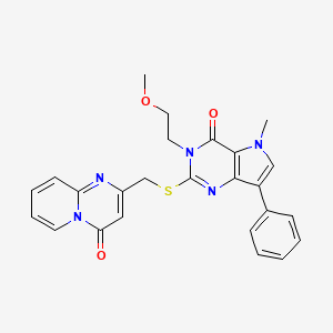 molecular formula C25H23N5O3S B2793260 2-(((3-(2-methoxyethyl)-5-methyl-4-oxo-7-phenyl-4,5-dihydro-3H-pyrrolo[3,2-d]pyrimidin-2-yl)thio)methyl)-4H-pyrido[1,2-a]pyrimidin-4-one CAS No. 1111999-48-4