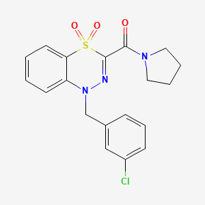 molecular formula C19H18ClN3O3S B2793286 1-(3-chlorobenzyl)-3-(1-pyrrolidinylcarbonyl)-4lambda~6~,1,2-benzothiadiazine-4,4(1H)-dione CAS No. 1251556-17-8