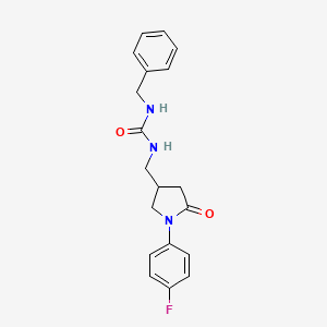 molecular formula C19H20FN3O2 B2793614 1-Benzyl-3-((1-(4-fluorophenyl)-5-oxopyrrolidin-3-yl)methyl)urea CAS No. 954696-86-7