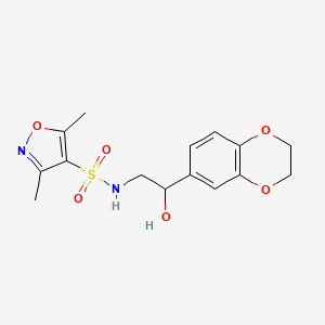 molecular formula C15H18N2O6S B2793816 N-[2-(2,3-dihydro-1,4-benzodioxin-6-yl)-2-hydroxyethyl]-3,5-dimethyl-1,2-oxazole-4-sulfonamide CAS No. 1790766-78-7