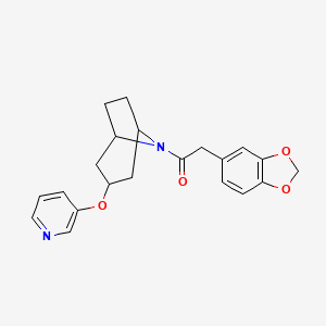 molecular formula C21H22N2O4 B2794018 2-(苯并[d][1,3]二氧杂环-5-基)-1-((1R,5S)-3-(吡啶-3-氧基)-8-氮杂双环[3.2.1]辛-8-基)乙酮 CAS No. 2108860-99-5