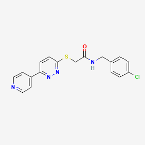 molecular formula C18H15ClN4OS B2794368 N-[(4-chlorophenyl)methyl]-2-{[6-(pyridin-4-yl)pyridazin-3-yl]sulfanyl}acetamide CAS No. 872988-06-2