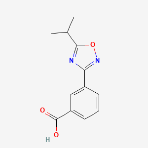 3-(5-Isopropyl-1,2,4-oxadiazol-3-yl)benzoic acid