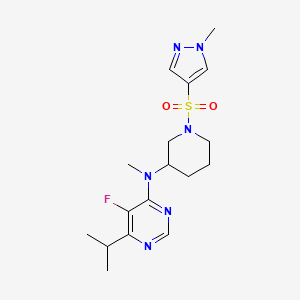 molecular formula C17H25FN6O2S B2795000 5-Fluoro-N-methyl-N-[1-(1-methylpyrazol-4-yl)sulfonylpiperidin-3-yl]-6-propan-2-ylpyrimidin-4-amine CAS No. 2415631-51-3