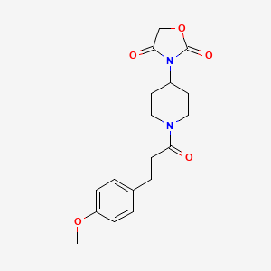 3-(1-(3-(4-Methoxyphenyl)propanoyl)piperidin-4-yl)oxazolidine-2,4-dione