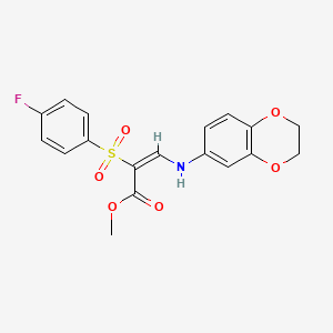 molecular formula C18H16FNO6S B2796434 甲酸甲酯(2E)-3-(2,3-二氢-1,4-苯并二氧杂环己烷-6-基氨基)-2-[(4-氟苯基)磺酰]丙烯酸酯 CAS No. 1327178-53-9