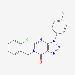 molecular formula C17H11Cl2N5O B2796760 3-(4-氯苯基)-6-[(2-氯苯基)甲基]三唑并[4,5-d]嘧啶-7-酮 CAS No. 893915-91-8