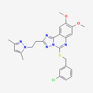 molecular formula C25H25ClN6O2S B2796876 5-((3-氯苄基)硫基)-2-(2-(3,5-二甲基-1H-吡唑-1-基)乙基)-8,9-二甲氧基-[1,2,4]三唑并[1,5-c]喹啉 CAS No. 959538-04-6