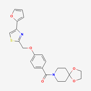 molecular formula C22H22N2O5S B2797029 (4-((4-(Furan-2-yl)thiazol-2-yl)methoxy)phenyl)(1,4-dioxa-8-azaspiro[4.5]decan-8-yl)methanone CAS No. 1251686-96-0