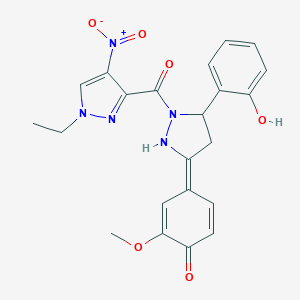 (4Z)-4-[1-(1-ethyl-4-nitropyrazole-3-carbonyl)-5-(2-hydroxyphenyl)pyrazolidin-3-ylidene]-2-methoxycyclohexa-2,5-dien-1-one