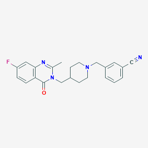 B2797040 3-[[4-[(7-Fluoro-2-methyl-4-oxoquinazolin-3-yl)methyl]piperidin-1-yl]methyl]benzonitrile CAS No. 2415500-96-6