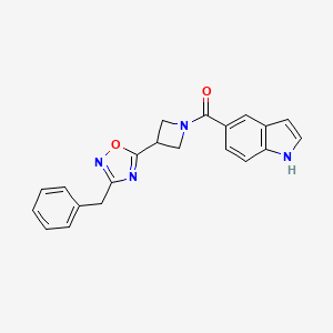 molecular formula C21H18N4O2 B2797090 (3-(3-benzyl-1,2,4-oxadiazol-5-yl)azetidin-1-yl)(1H-indol-5-yl)methanone CAS No. 1396870-49-7