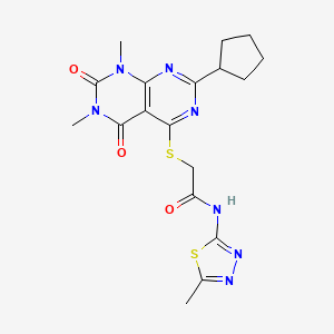 molecular formula C18H21N7O3S2 B2797252 2-((2-环戊基-6,8-二甲基-5,7-二氧代-5,6,7,8-四氢嘧啶并[4,5-d]嘧啶-4-基)硫)-N-(5-甲基-1,3,4-噻二唑-2-基)乙酰胺 CAS No. 893909-74-5