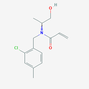 N-[(2-Chloro-4-methylphenyl)methyl]-N-[(2R)-1-hydroxypropan-2-yl]prop-2-enamide