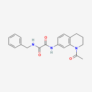 molecular formula C20H21N3O3 B2798385 N'-(1-乙酰-3,4-二氢-2H-喹啉-7-基)-N-苄氧甲酰胺 CAS No. 898439-44-6