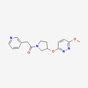 molecular formula C16H18N4O3 B2799279 1-(3-((6-Methoxypyridazin-3-yl)oxy)pyrrolidin-1-yl)-2-(pyridin-3-yl)ethanone CAS No. 2034248-67-2