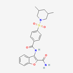 3-(4-((3,5-Dimethylpiperidin-1-yl)sulfonyl)benzamido)benzofuran-2-carboxamide