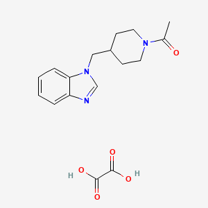 molecular formula C17H21N3O5 B2799847 1-(4-((1H-benzo[d]imidazol-1-yl)methyl)piperidin-1-yl)ethanone oxalate CAS No. 1396882-13-5