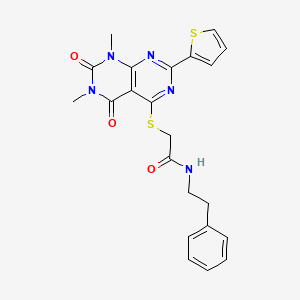 2-((6,8-dimethyl-5,7-dioxo-2-(thiophen-2-yl)-5,6,7,8-tetrahydropyrimido[4,5-d]pyrimidin-4-yl)thio)-N-phenethylacetamide