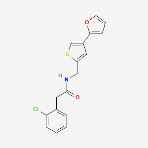 molecular formula C17H14ClNO2S B2801045 2-(2-chlorophenyl)-N-{[4-(furan-2-yl)thiophen-2-yl]methyl}acetamide CAS No. 2379997-86-9