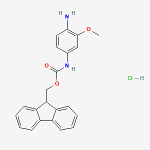 molecular formula C22H21ClN2O3 B2801384 9H-Fluoren-9-ylmethyl N-(4-amino-3-methoxyphenyl)carbamate;hydrochloride CAS No. 2413905-20-9