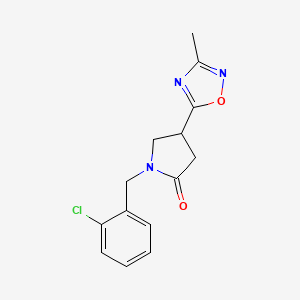 1-[(2-Chlorophenyl)methyl]-4-(3-methyl-1,2,4-oxadiazol-5-yl)pyrrolidin-2-one