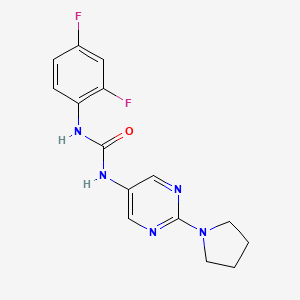 molecular formula C15H15F2N5O B2801587 1-(2,4-二氟苯基)-3-(2-(吡咯啉-1-基)嘧啶-5-基)脲 CAS No. 1396878-22-0