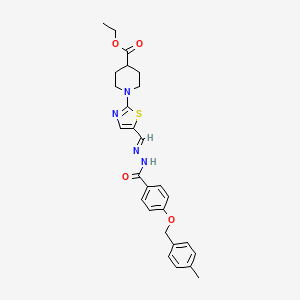 molecular formula C27H30N4O4S B2801940 乙酸1-{5-[((E)-2-{4-[(4-甲基苯基)氧基]苯甲酰}肼甲基)-1,3-噻唑-2-基}-4-哌啶甲酸酯 CAS No. 477868-55-6