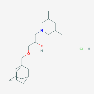 molecular formula C21H38ClNO2 B2802365 1-((3R,5R,7R)-金刚烷-1-基甲氧基)-3-(3,5-二甲基哌嗪-1-基)丙醇盐酸盐 CAS No. 1217694-51-3