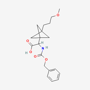 2-[3-(3-Methoxypropyl)-1-bicyclo[1.1.1]pentanyl]-2-(phenylmethoxycarbonylamino)acetic acid